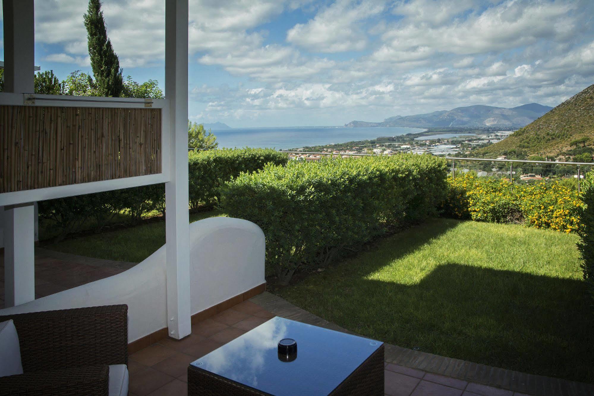Moresco Park Hotel Sperlonga Exterior photo