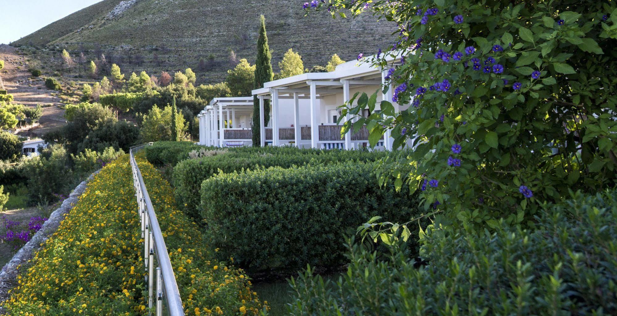 Moresco Park Hotel Sperlonga Exterior photo